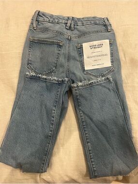 Good American Light Blue Mid-Rise Straight Jeans